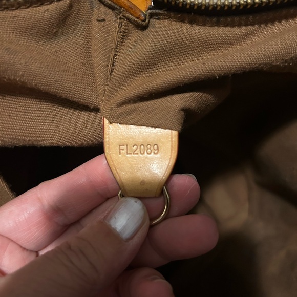 Louis Vuitton monogram bag - Picture 12 of 13